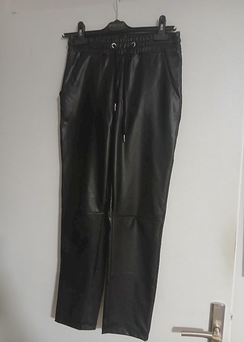 Deri Siyah Kadın Pantolon - Görsel 5