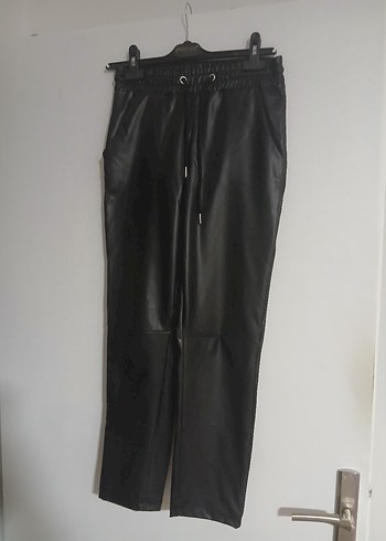 Deri Siyah Kadın Pantolon - Görsel 4