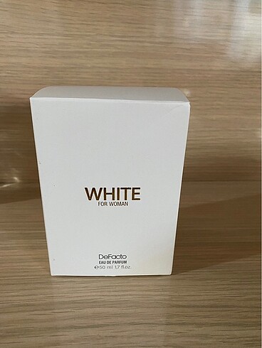Defacto white parfüm