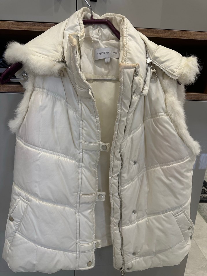 Beyaz Kürklü Kadın Şişme Yelek - Görsel 2