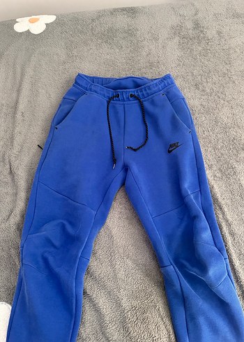 Nike Tech