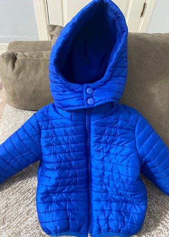 Parlak Mavi Kapüşonlu Erkek Çocuk Mont - Görsel 4