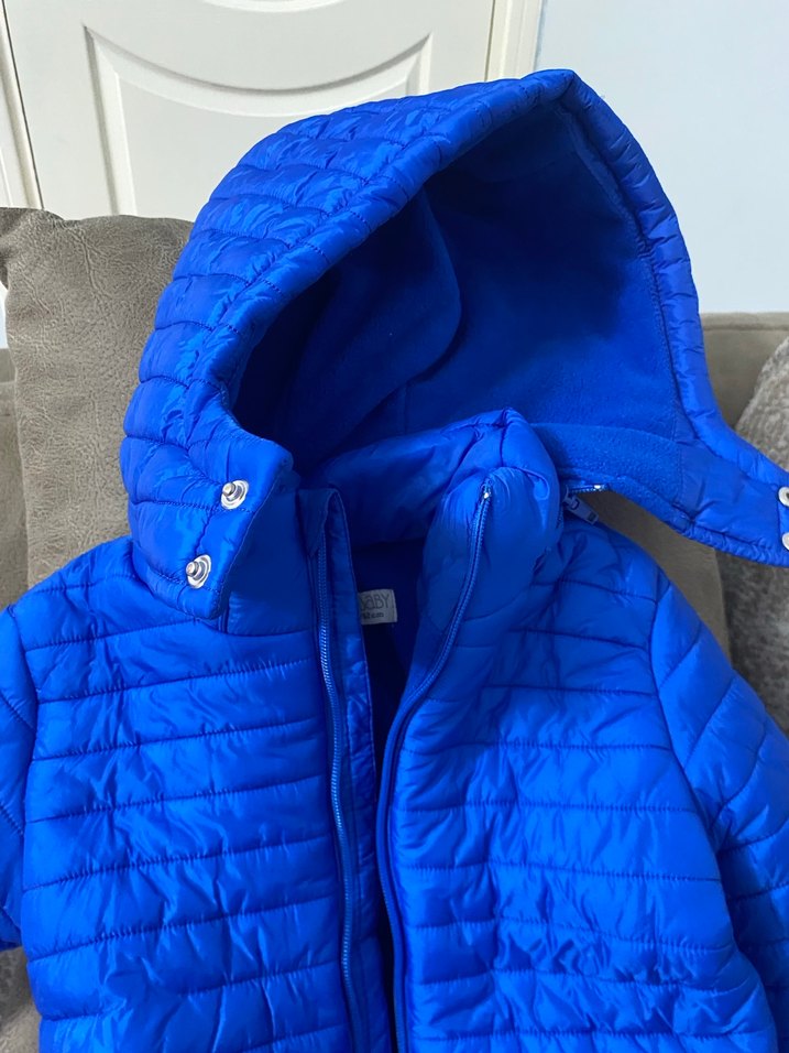 Parlak Mavi Kapüşonlu Erkek Çocuk Mont - Görsel 2