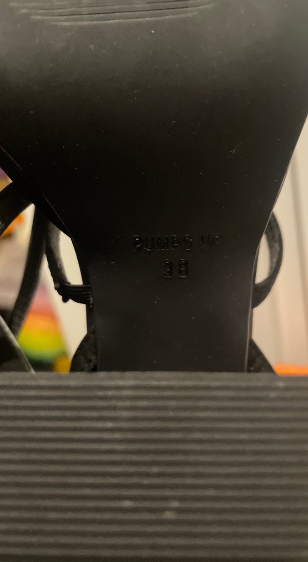 Siyah Yılan Desenli Platform Topuklu Sandalet - Görsel 4