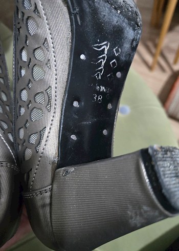 38 Beden Diger Gri Yılan Desenli Stiletto Kadın Ayakkabı