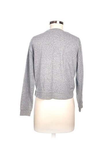 s Beden Pull and Bear Sweatshirt %70 İndirimli.