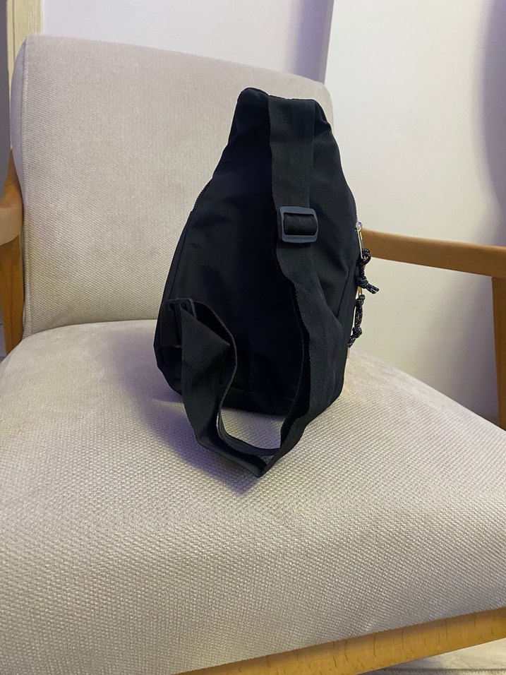 Siyah Kadın Bel Çantası - Görsel 2