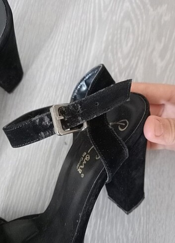 37 Beden siyah Renk Topuklu ayakkabı