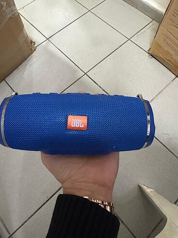 JBL ses bombası