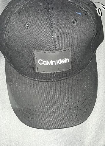 CALVİN KLEİN ŞAPKA