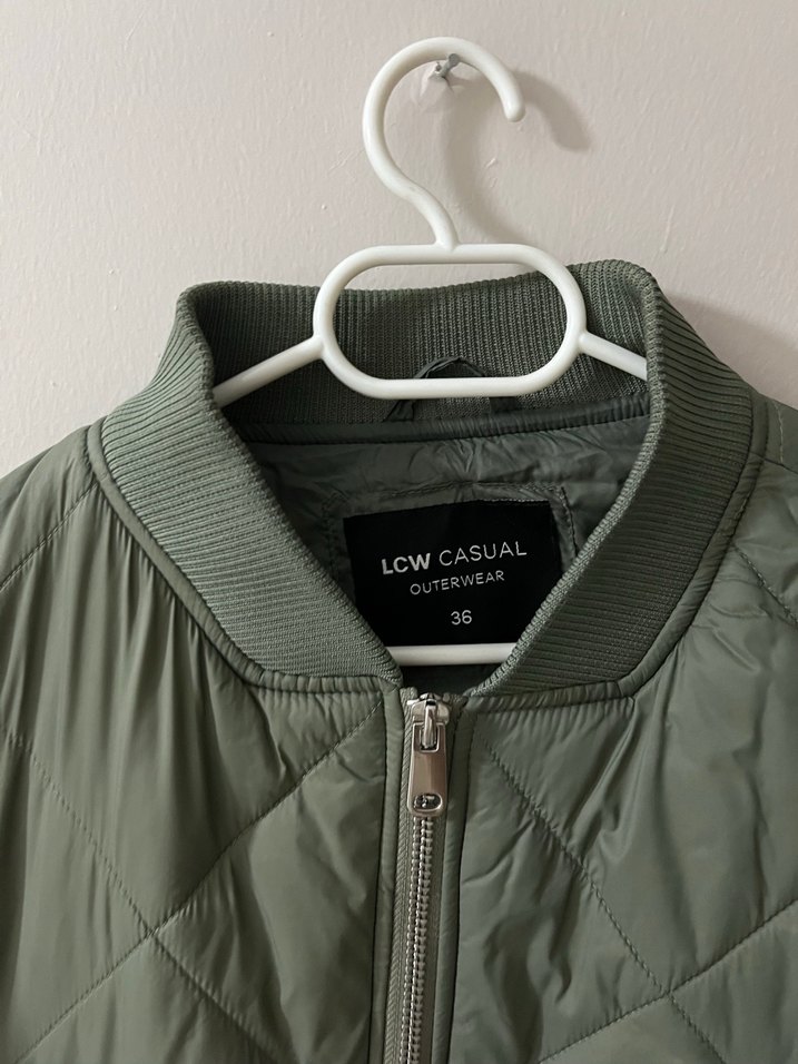 Fermuarlı Haki Kadın Ceket - Görsel 3