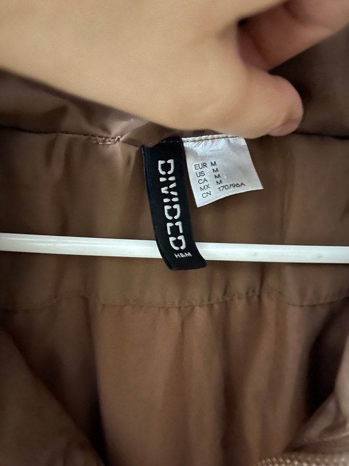 HM crop kahverengi şişme yelek - Görsel 3