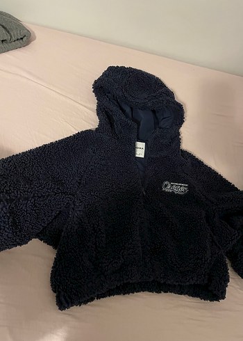 Bershka crop peluş mont - Görsel 2