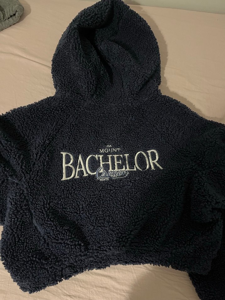 Bershka crop peluş mont - Görsel 4