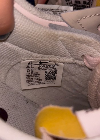40 Beden Nike spor ayakkabı