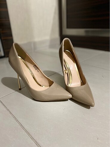 Koton çivi topuklu stiletto