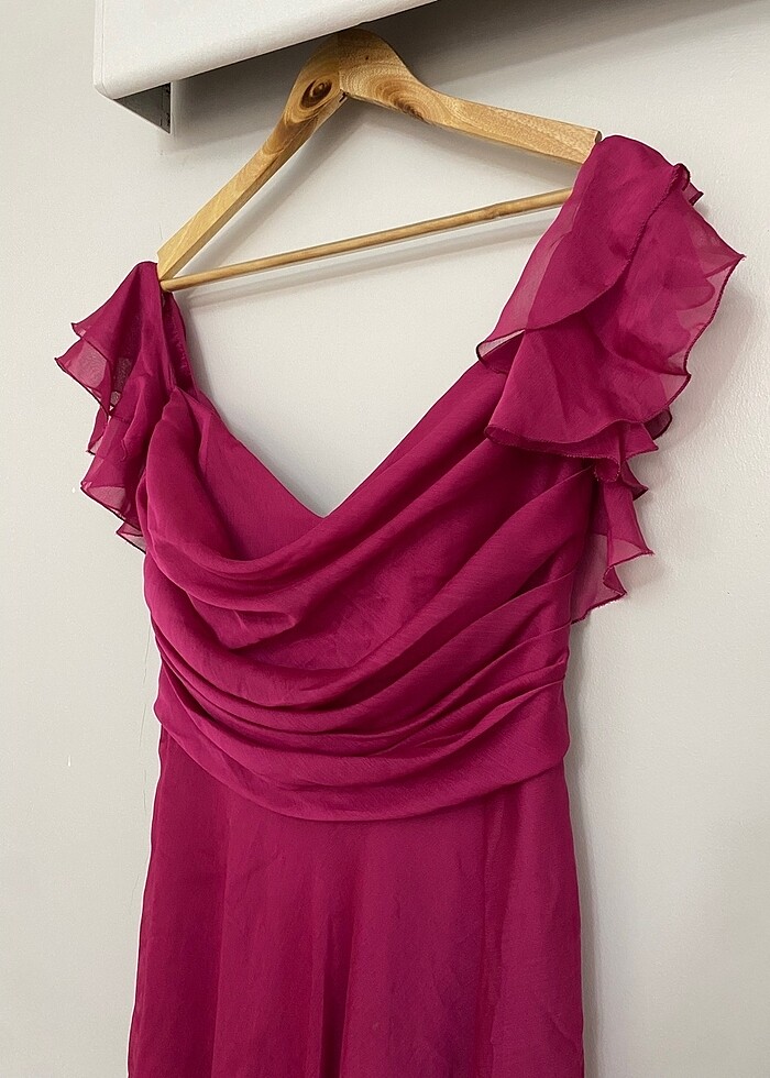 Düşük omuz elbise - Görsel 2