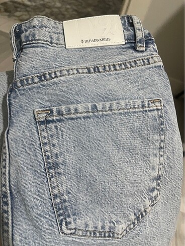 36 Beden Stradivarius D98