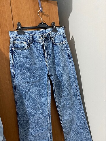 Desenli Straight Jean