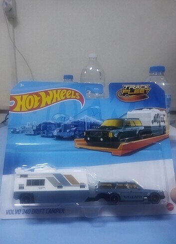 Volvo 240 Drift Camper, Hot Wheels 