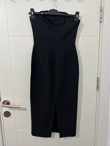 34 Beden Straplez midi elbise