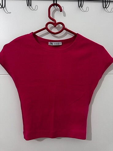 Zara crop