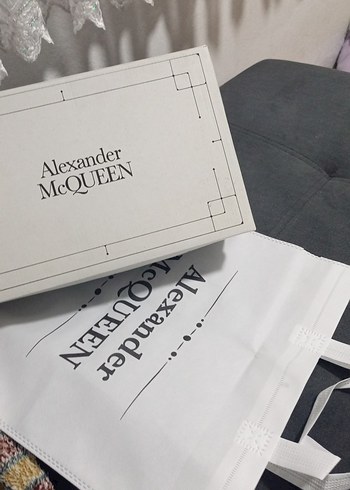 Alexander McQueen Beyaz Fermuarlı Kadın Çanta - Görsel 2