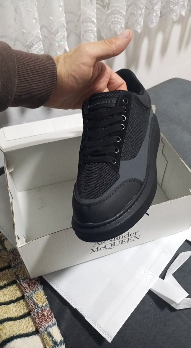 Alexander McQueen Beyaz Fermuarlı Kadın Çanta - Görsel 3