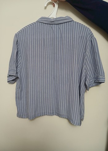 Fermuarlı Çizgili Mavi Beyaz Çizgili Kadın Gömlek - Görsel 2