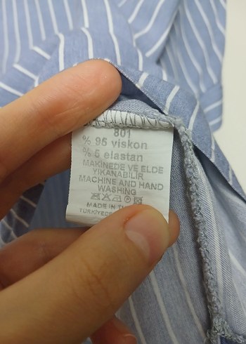 Fermuarlı Çizgili Mavi Beyaz Çizgili Kadın Gömlek - Görsel 5