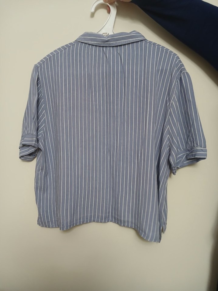 Fermuarlı Çizgili Mavi Beyaz Çizgili Kadın Gömlek - Görsel 2