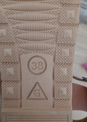 Kahverengi Deri Kadın Dolgu Topuklu Sandalet - Görsel 3