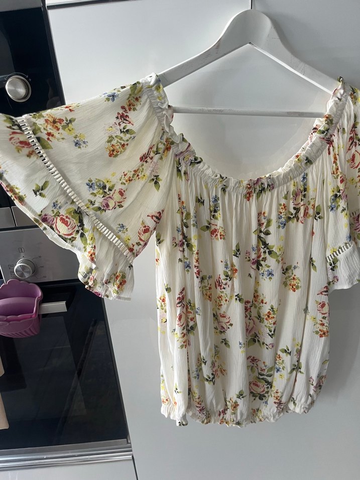 Beyaz Çiçek Desenli Bohem  Bluz - Görsel 2