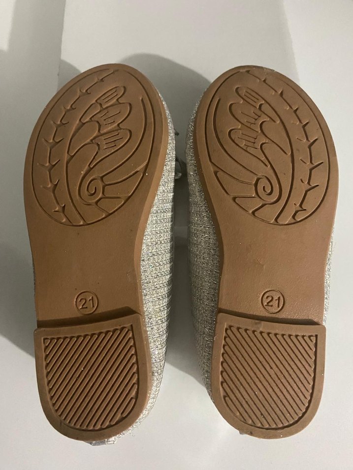 Kız Çocuk Gri Yılan Desenli Fiyonk Detaylı Babet - Görsel 3