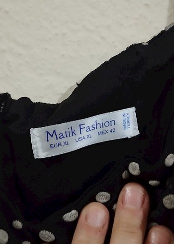 Uzun Siyah Gotik Kadın Abiye Elbise - Görsel 4