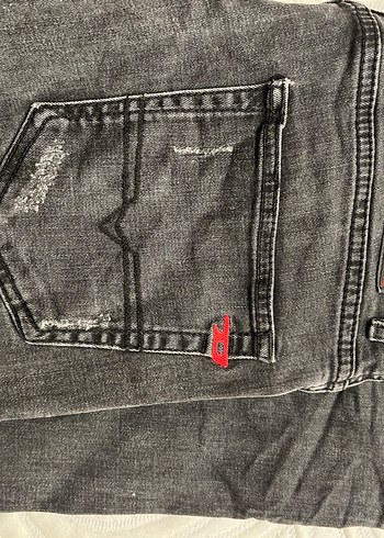 Diesel Koyu Gri Yikamali Denim Jean