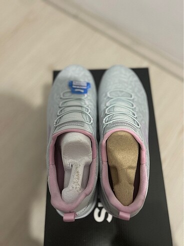 37,5 Beden Skechers memory foam