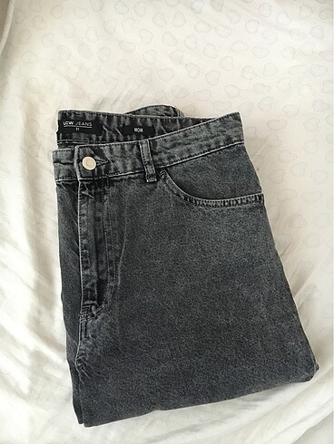 Lcw mom jean