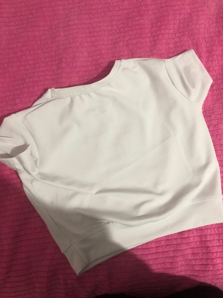 Nike logolu beyaz crop - Görsel 2