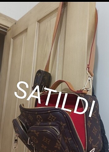 louis vuitton omuz çapraz çanta