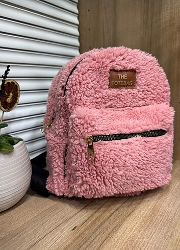 Kadın Peluş Pembe Tarz Sırt Çantası 
