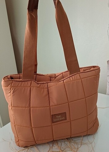 Diğer THE TOTEBAG KADIN ŞIK KULLANIŞLI ÇANTA