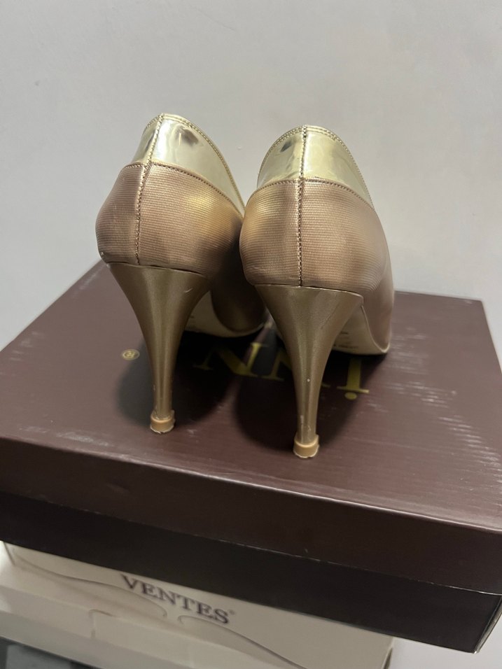 Bej Parlak Sivri Burun Stiletto Kadın Ayakkabı - Görsel 4