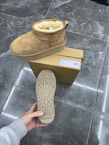 38 Beden kahverengi Renk Ugg Ultra Mini Platform ( Orjinal )