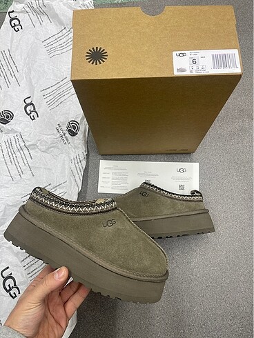 Ugg Vizon