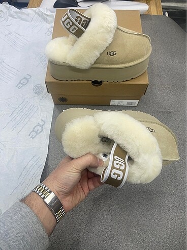 Ugg Ugg Terlik Bej