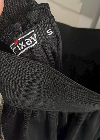 Siyah Uzun Volanlı Gotik Etek - Görsel 2