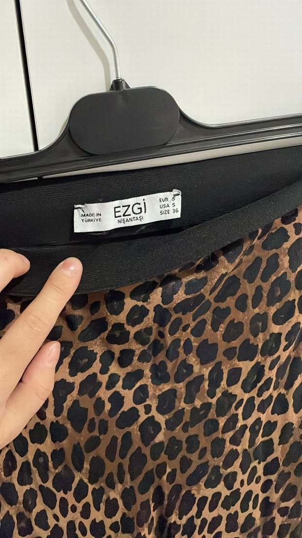 Leopar Desenli Uzun Kadın Etek - Görsel 2