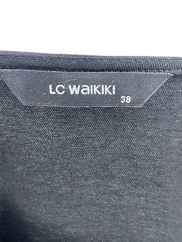 38 Beden siyah Renk LC Waikiki Bluz %70 İndirimli.