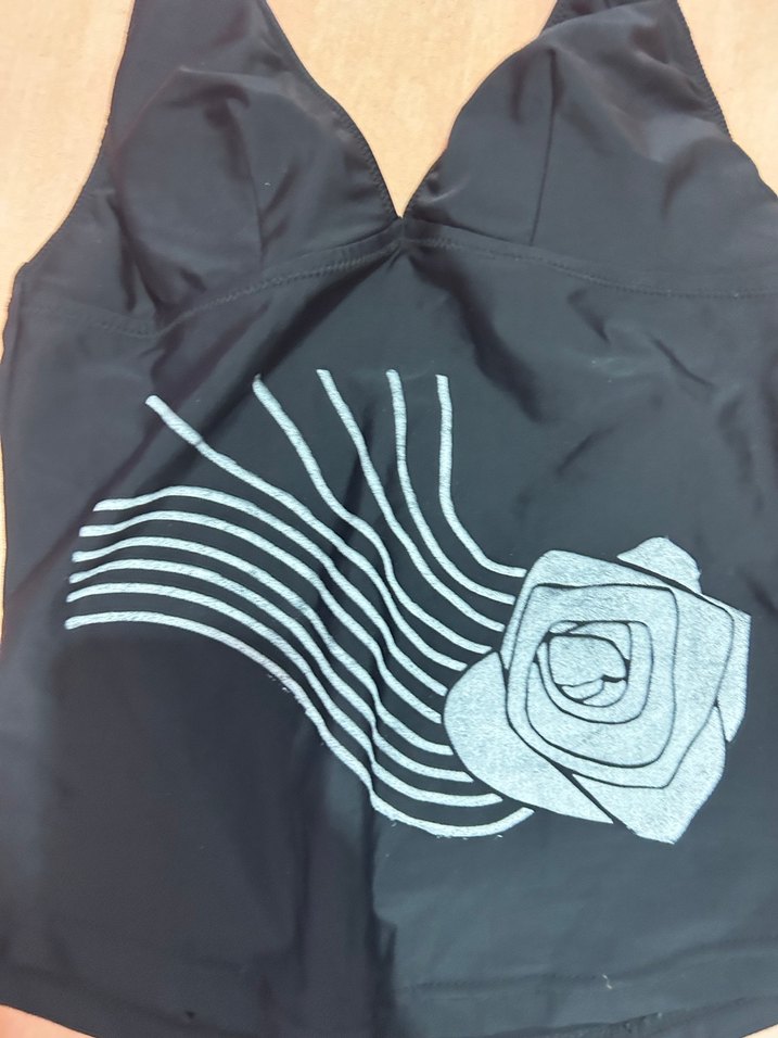 Siyah Drapeli Mini Desenli Kadın Crop - Görsel 3